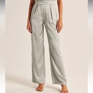 Abercrombie & Fitch Light Cream Satin High-Waist Wide-Leg Trousers